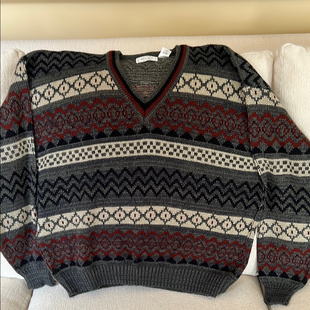 The Men's Store V-Neck Sweater Black Gray Classic